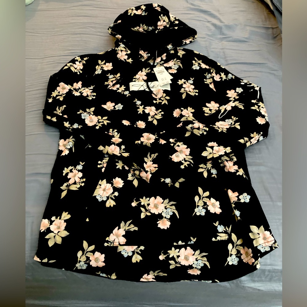 Hollister Co. men’s hooded pullover